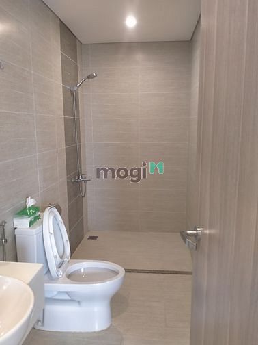 Hình ảnh Cho thuê 3n full đồ, dt 82m2 vinhomes smart city