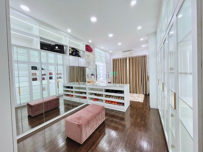 Hình ảnh Căn Góc 2 MT 9,3x18, 3 tầng chỉ 17 tỷ