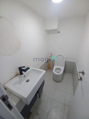 Hình ảnh Cho thuê nhà mặt phố ngã tư Hàng Da