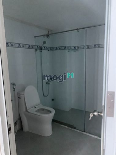 Hình ảnh HXT 135 Nguyễn Hữu Cảnh 4.5x18m 4 Tầng