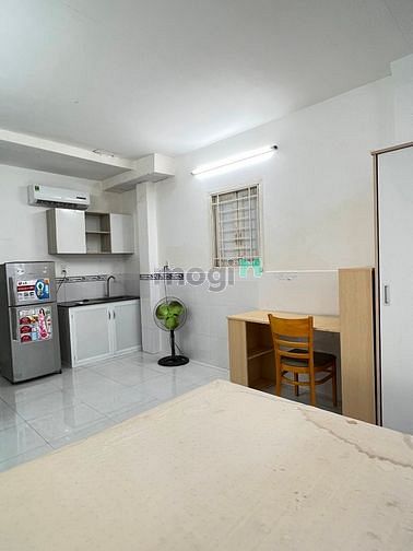 Hình ảnh Bình Thạnh trống studio ngay ngã tư Hàng xanh full nội thất