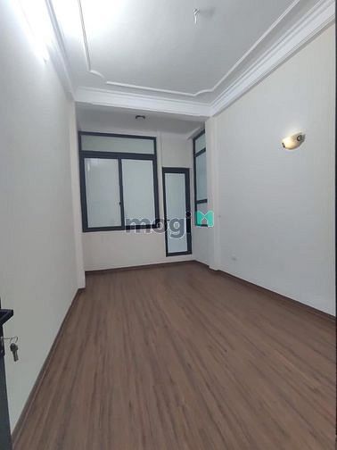 Hình ảnh Bán nhà đẹp Thái Thịnh, 32m2, 4 tầng, lô góc, 4.1 tỷ