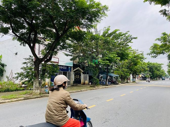 Hình ảnh Bán lô đất đường thông thoáng Văn Tiến Dũng