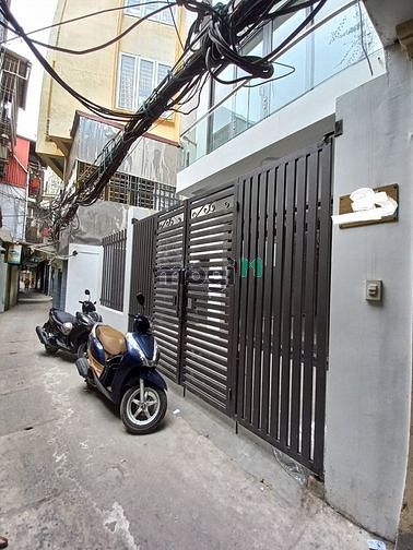 Hình ảnh Bán nhà xây mới đẹp Thái Thịnh, 40m2, 5 tầng, 8.2 tỷ