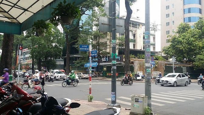 Hình ảnh Cho Thuê GÓC 2MT 6 Phạm Ngọc Thạch, Q3, 10x10m, Trệt, DTSD: 100m2