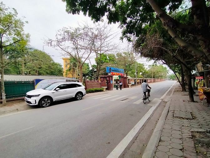 Hình ảnh Hiếm! Bán đất Thượng Cát, Bắc Từ Liêm, oto đỗ, giáp phố, gần hồ, 45m