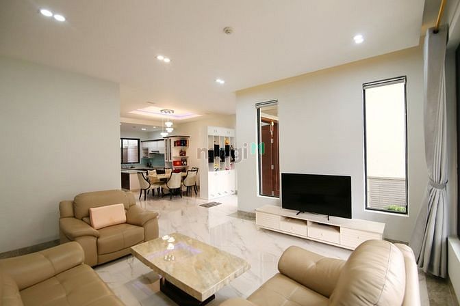 Hình ảnh Cần Cho thuê biệt thự Tân Quy Đông, Quận 7.