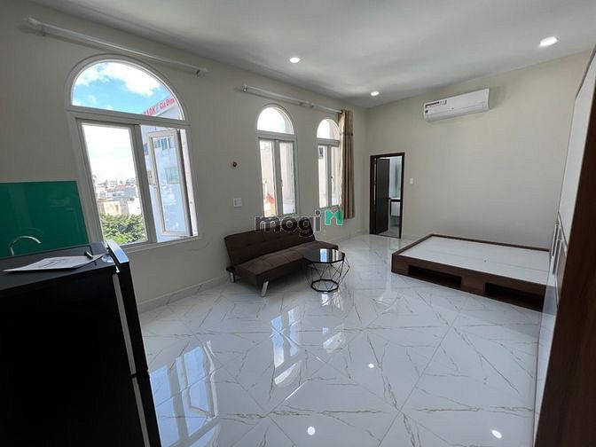 Hình ảnh Mb6623 nạp rút nhanh chóng studio có 3 cửa sổ full nội thất gần chợ bà Chiểu