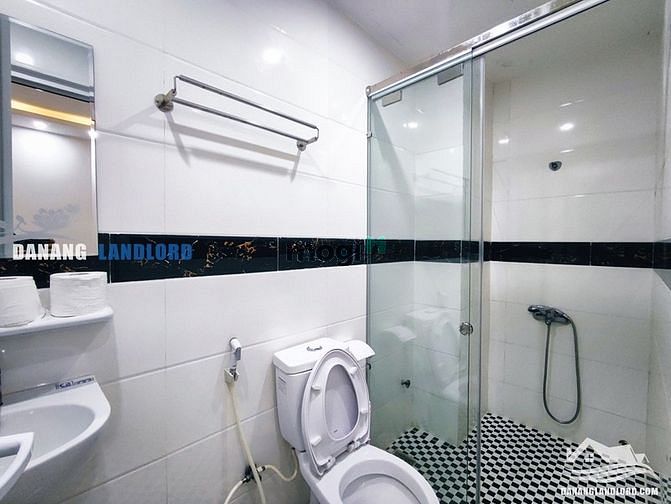 Hình ảnh Nhà đẹp 4 phòng ngủ quận Sơn Trà - B242
