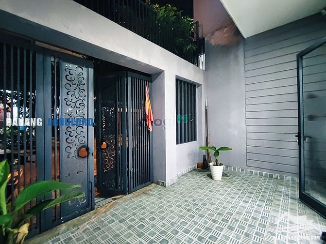 Hình ảnh Nhà đẹp 4 phòng ngủ quận Sơn Trà - B242