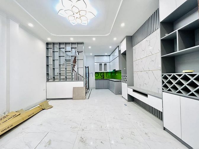 Hình ảnh Bán nhà mới 37m2*5 tầng, lô góc, full nội thất, phố Minh Khai giá 3.7