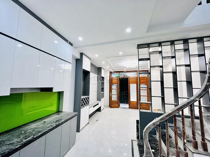 Hình ảnh Bán nhà mới 37m2*5 tầng, lô góc, full nội thất, phố Minh Khai giá 3.7