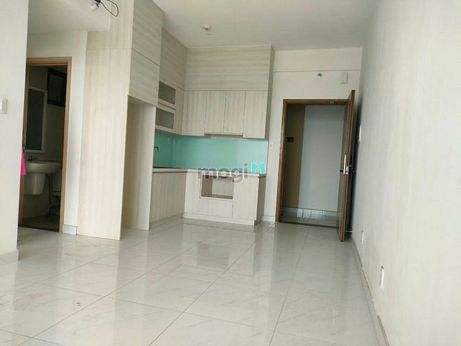 Hình ảnh Cho thuê căn 1 phòng ngủ có rèm và máy lạnh