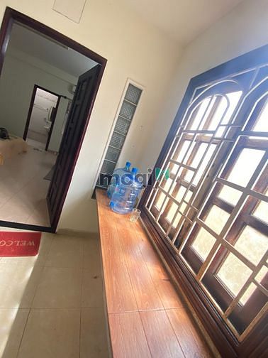 Hình ảnh Phòng full nội thất, có ban công, cửa sổ