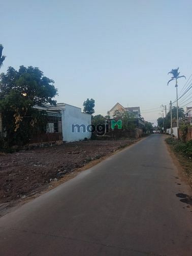 Hình ảnh Đất 2 mặt tiền đường QL14 thích hợp cho người sử dụng