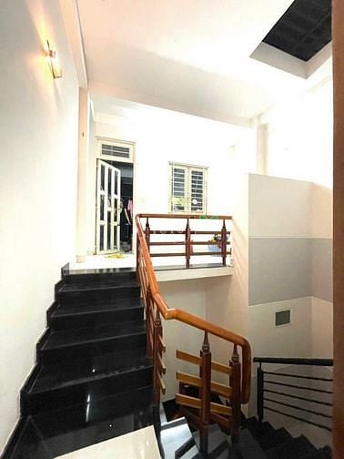 Hình ảnh Hẻm Xe Tải Tránh, Nhà 5 Tầng Cống Lở Tân Bình.