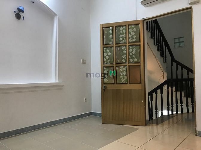 Hình ảnh Nhà nguyên căn mặt tiền đường số 79 tân quy quận7