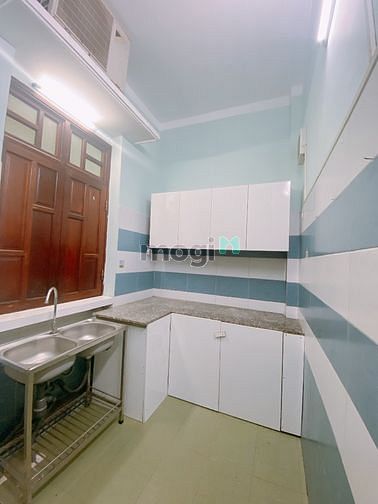Hình ảnh Cho Thuê CHDV 1PN Ngay Chân Cầu Chấn Hưng