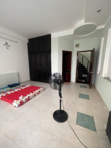 Hình ảnh Nhà nguyên căn 90m2, 4pn kdc him lam quận 7
