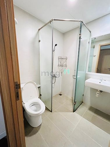 Hình ảnh cần bán Trang Chủ MB66.COM / Đăng Ký Tặng 66K Krisvue 1PN giá 2.7tỷ