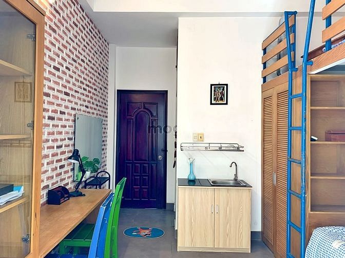 Hình ảnh Phòng ban công 35m2 full nội thất cạnh Lotte Q7