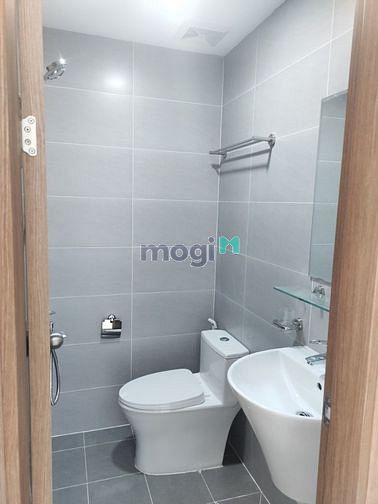 Hình ảnh Mb6623 nạp rút nhanh chóng 2PN+2WC Làng đại học , KCN Vsip