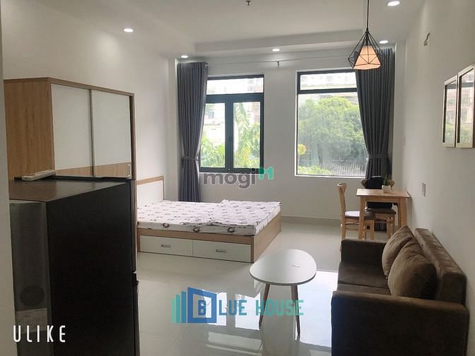 Hình ảnh Căn Hộ Full Nội Thất Ban Công 45m2 Lê Thúc Hoạch Trống Sẵn Ở Liền