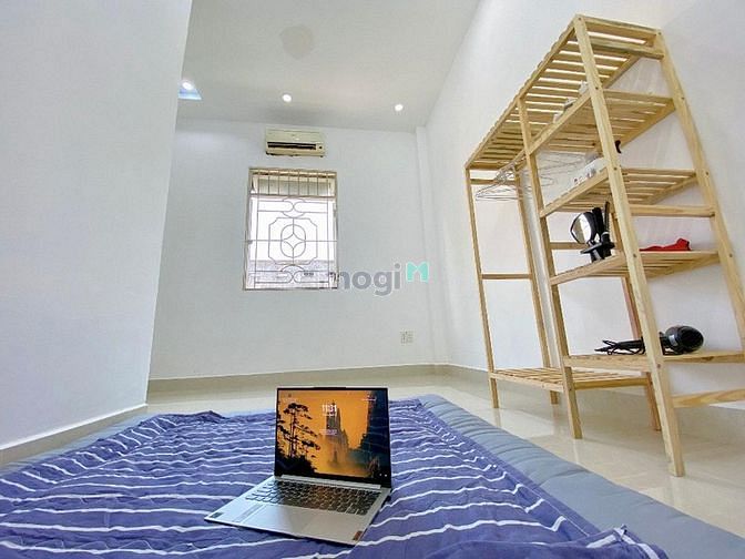 Hình ảnh Còn 1 Phòng giá tốt Gần ngã tư