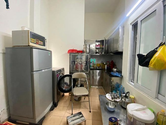 Hình ảnh Bán nhà Tôn Đức Thắng, 23m2, 3 tầng, sổ riêng, 2.15 tỷ