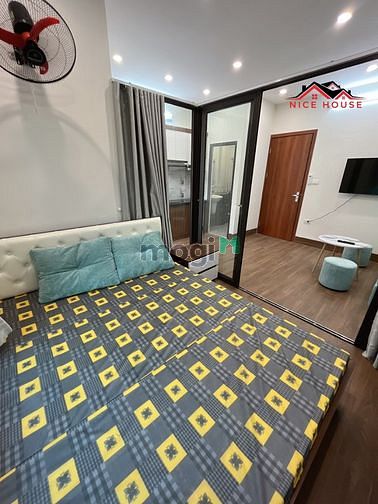 Hình ảnh Cầu Giấy 1n1k 40m2 thang máy mới tinh ở luôn