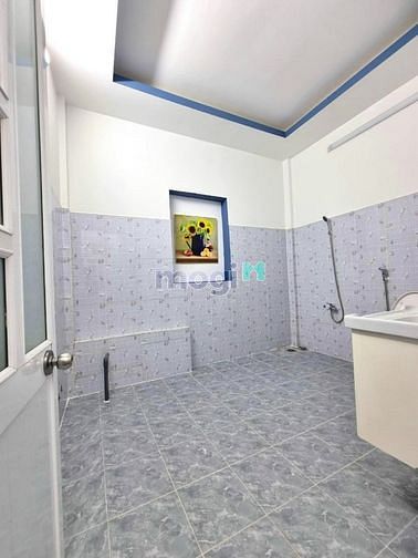 Hình ảnh VỊ TRÍ ĐẮC ĐỊA đường Minh Phụng Q11 2,4tỷ HXH