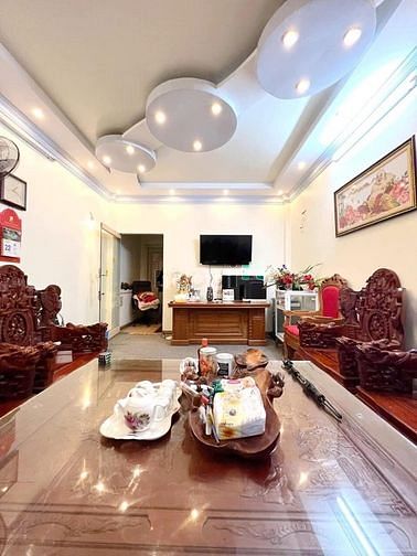 Hình ảnh Mặt ngõ Đống Đa 40m2 - Phân Lô - ô tô tránh - Gara - KD