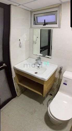 Hình ảnh Studio nội thất cơ bản, ban công thoáng mát, gần chợ Lý Phục Man, Q7