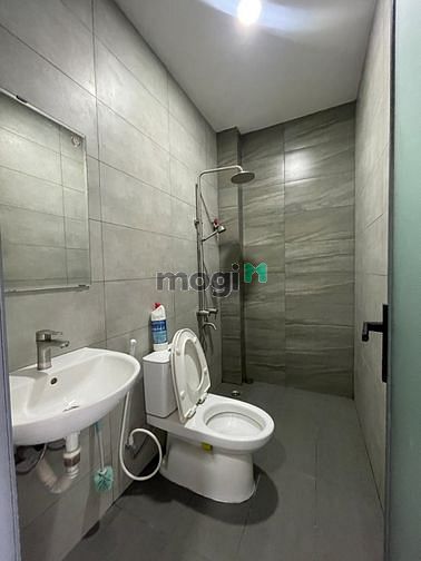 Hình ảnh Căn Hộ Cửa Sổ Thoáng gần CV LÀNG HOA, Chợ Hạnh Thông Tây