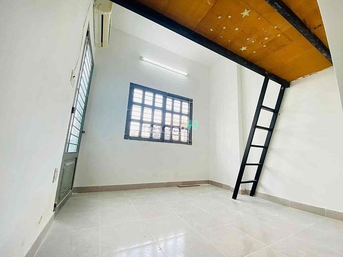 Hình ảnh Phòng cho thuê sạch sẽ -NT ngay HOÀNG HOA THÁM