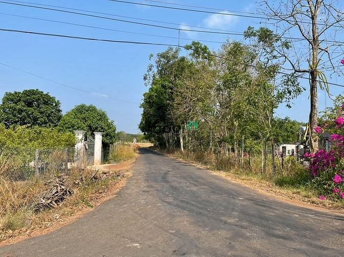 Hình ảnh Đất Nhà Cần Bán Sổ Sẵn Giá Công Nhân