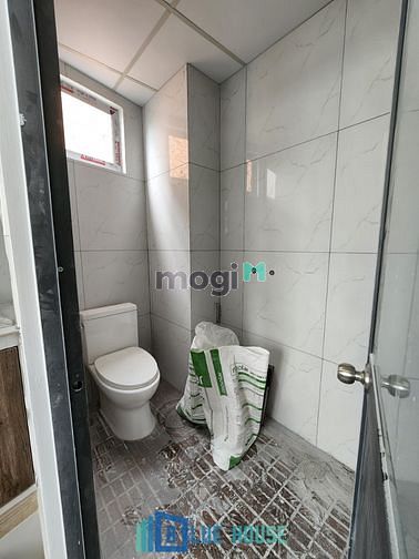 Hình ảnh ⁉️ Căn Hộ Ban Công Full Nội Thất Mới 100% Lạc Long Quân