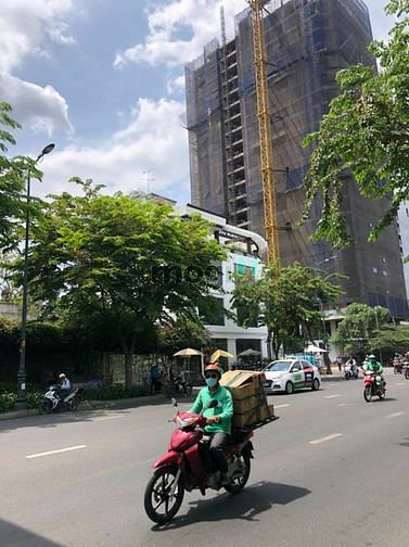 Hình ảnh Cho thuê mặt bằng Hoàng Văn Thụ Tân Bình 28m x 40m, 1132m2 350tr TL