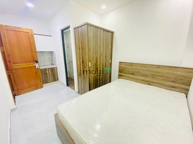 Hình ảnh ⁉️ Căn Hộ Ban Công Full Nội Thất Mới 100% Lạc Long Quân