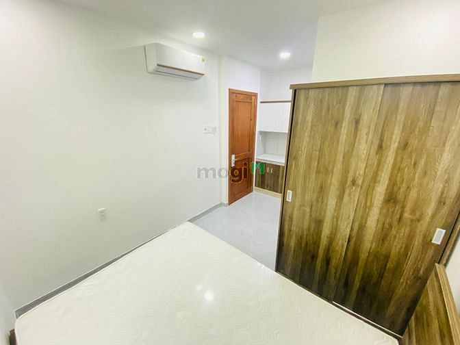 Hình ảnh ⁉️ Căn Hộ Ban Công Full Nội Thất Mới 100% Lạc Long Quân