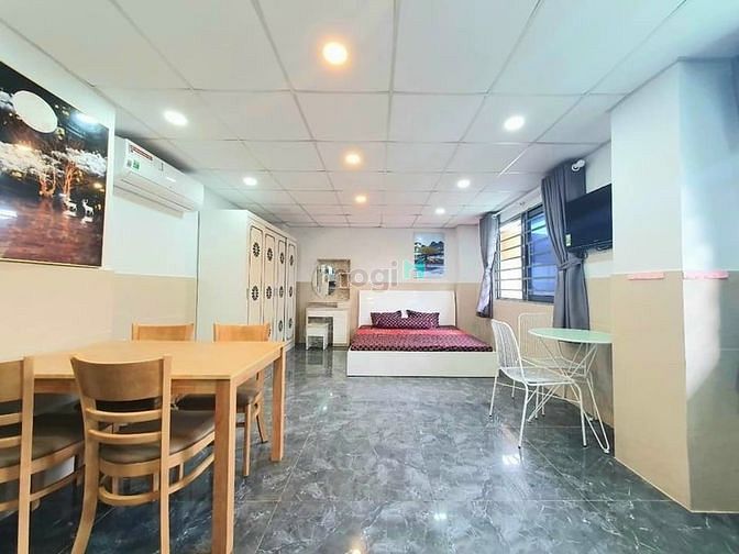 Hình ảnh studio full nội thất cạnh ufm tdtu rmit lotte cửa sổ