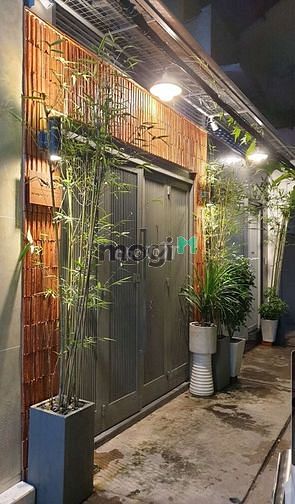 Hình ảnh Cho Thuê Nhà Nguyên Căn Q1 TPHCM