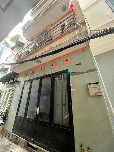 Hình ảnh Hẻm Trần Bình Trọng - 1 trệt, 2 lầu, sân thượng