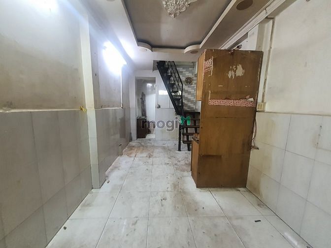 Hình ảnh 7tr/tháng: HXH 76 Tôn Thất Thuyết, P16, 2lầu, 2 pn ( khách mới trả)