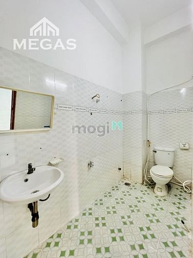 Hình ảnh ☄️ Studio Full Nội Thất ngay Tên Lửa thoáng mát
