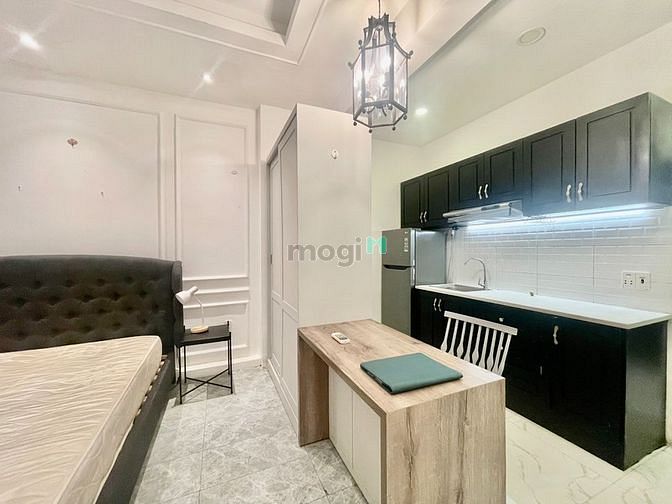 Hình ảnh Studio - Bancon - Ngăn bếp - Decor xinh - cầu Kênh Tẻ