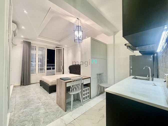 Hình ảnh Studio - Bancon - Ngăn bếp - Decor xinh - cầu Kênh Tẻ