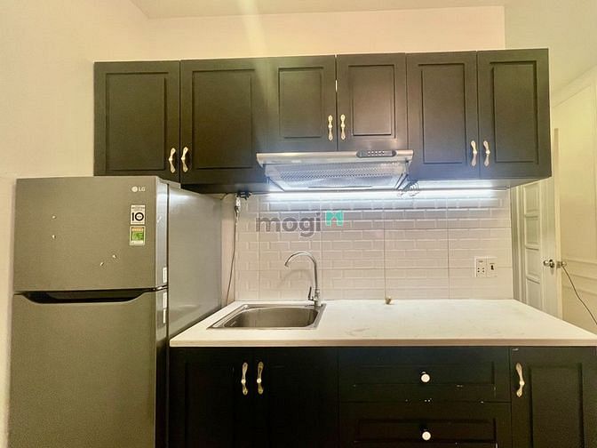 Hình ảnh Studio - Bancon - Ngăn bếp - Decor xinh - cầu Kênh Tẻ