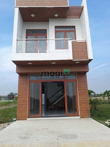 Hình ảnh CC bán đất giá ngộp góc 3 MT giá 750tr