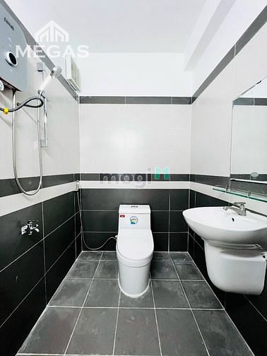 Hình ảnh Chdv 40M² tại P13 Tân Bình đối diện ETOWN CỘNG HÒA giá rẻ - ĐỒNG ĐEN